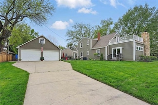 7405 State Line Rd, Kansas City, MO 64114