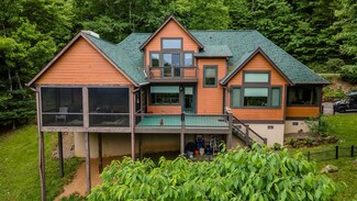 1562 Garnet Rd, Sylva, NC 28779