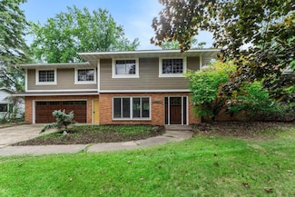 3396 Glen Oaks Ave, Saint Paul, MN 55110