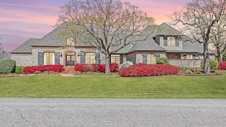 5349 Oak Lake Ln, Tulsa, OK 74131