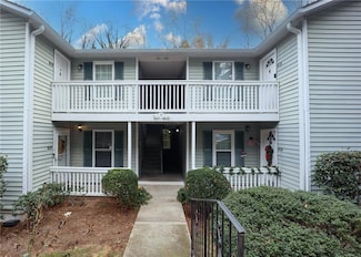 1909 Brian Way, Decatur, GA 30033