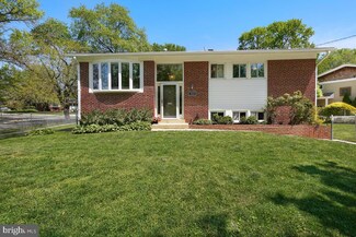 3513 Sandy Ct, Kensington, MD 20895