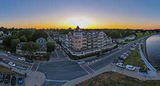 53 Conanicus Ave Unit 3F, Jamestown, RI 02835