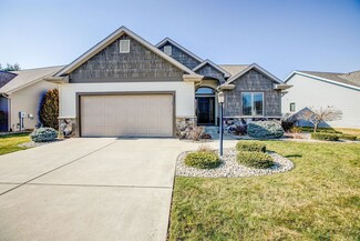 2221 Timberstone Dr, Elkhart, IN 46514