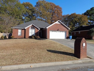 902 Bellemeade St SW, Hartselle, AL 35640