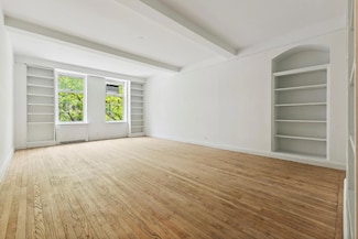 410 W 24th St Unit 4L, New York, NY 10011