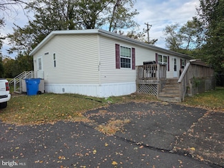 1302 Gibson Rd, Bensalem, PA 19020