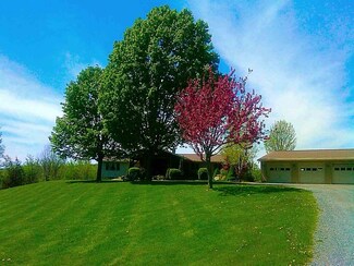 258 Turkey Ln, Hinesburg, VT 05461