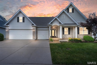 17013 Westridge Oaks Dr, Grover, MO 63040