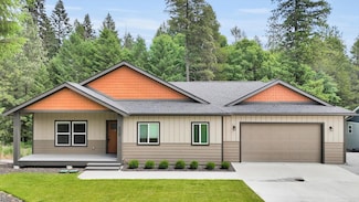 826 Thomas Ln, Newport, WA 99156