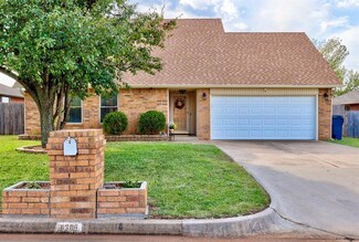 8305 Stonewood Dr, Oklahoma City, OK 73135