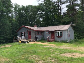 26 Tinker Rd, South Acworth, NH 03607