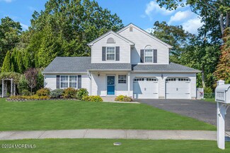 21 Teakwood Dr, Jackson, NJ 08527