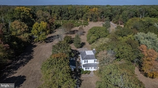 670 W Arbor Ave, Vineland, NJ 08360