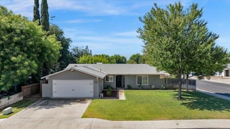 1448 Ashcroft Ave, Clovis, CA 93611
