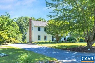 18 China Grove Ln, Stuarts Draft, VA 24477