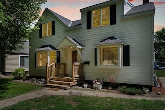 820 N 6th St, Montevideo, MN 56265