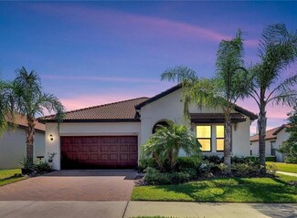 16840 Whisper Elm St, Wimauma, FL 33598