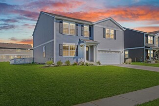 840 Sterling Heights Dr, Antioch, IL 60002