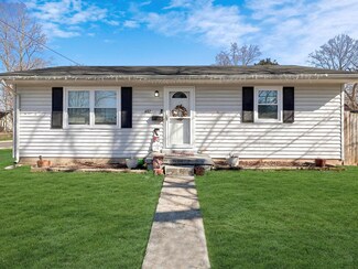 602 S 7th St, Boonville, IN 47601