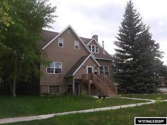 1349 Sage St, Evanston, WY 82930