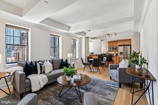 1701 15 Locust St Unit 1802, Philadelphia, PA 19103