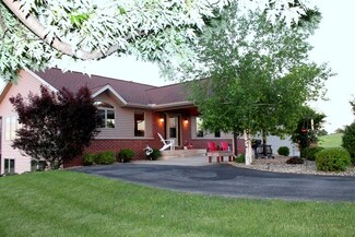 N8875 Blue Vista Ln, New Glarus, WI 53574