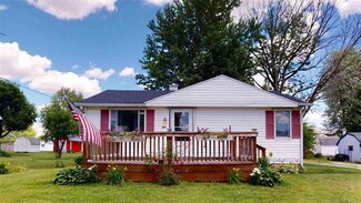 307 State St, Lynn, IN 47355
