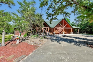 751 Oak View Dr, Little Elm, TX 75068