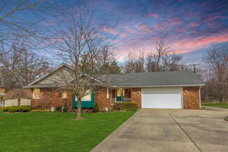 38850 Barth St, Romulus, MI 48174