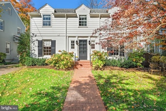 3709 Thornapple St, Chevy Chase, MD 20815