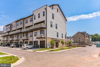 4935 Longmire Way, Chantilly, VA 20151