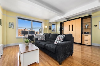 235 W 102nd St Unit 12F, New York, NY 10025