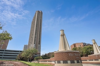 3660 N Lake Shore Dr Unit 3301, Chicago, IL 60613