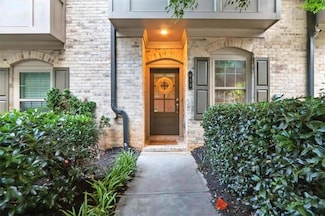 615 Broadview Place NE, Atlanta, GA 30324