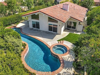 23415 Park Hacienda, Calabasas, CA 91302