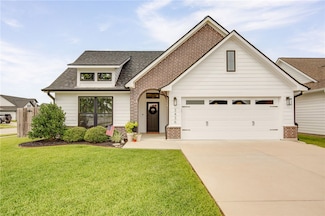 3436 Omaha Ct, Bryan, TX 77808