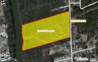 926 Deep Creek Rd, Fayetteville, NC 28312