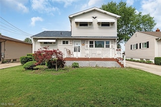 5872 Michael Dr, Brookpark, OH 44142