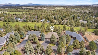 2210 Condor Dr, Redmond, OR 97756