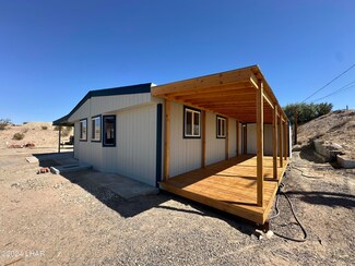 4800 E Kayenta Dr, Topock/Golden Shores, AZ 86436