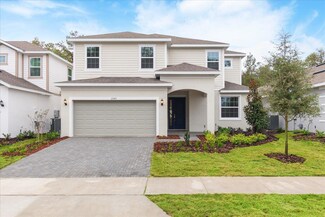 2261 Sirena Ln, Mount Dora, FL 32757