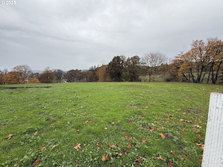 354 Lookout Ln SE Unit P2, Jefferson, OR 97352