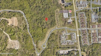 L30 Hilltop Dr, Wilton, NY 12866