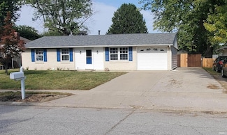 3705 Oakhurst Dr, Kokomo, IN 46902