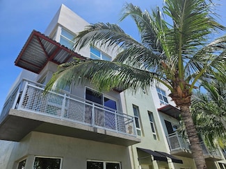 4331 NE 1st Terrace, Oakland Park, FL 33334