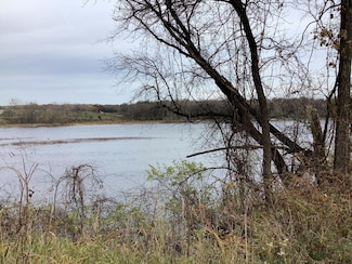 97 Goldfinch Ln, Clearwater, MN 55320