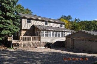 39451 N Hickory Ave, Antioch, IL 60002
