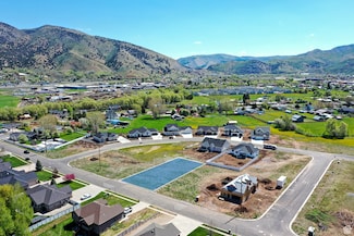 560 400 W Unit 18, Morgan, UT 84050