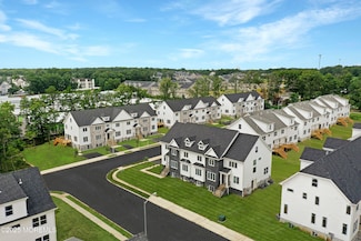 182 Florence St, Lakewood, NJ 08701